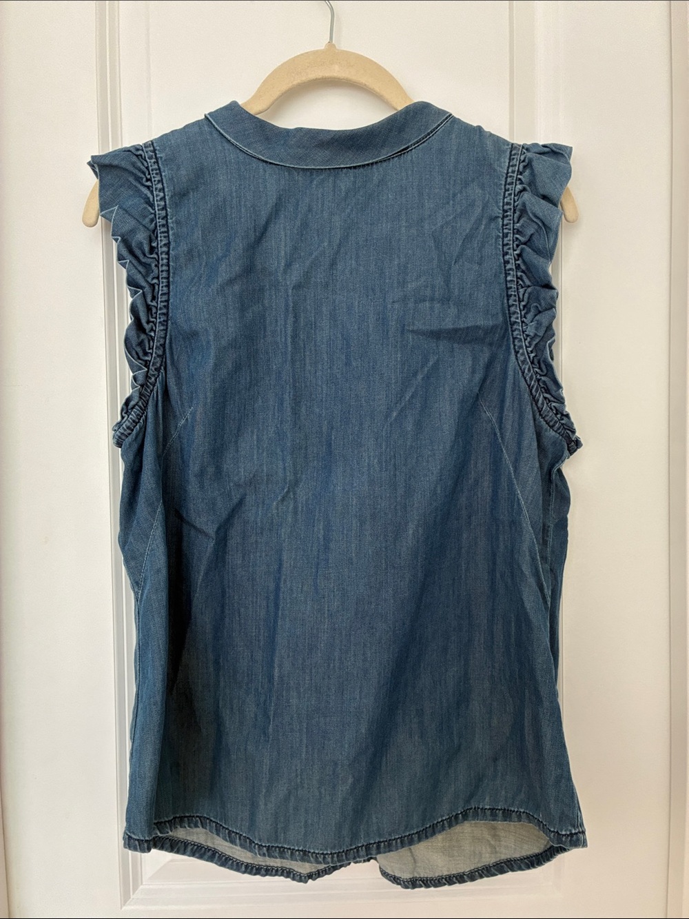Gap 1969 Sleeveless Ruffle Denim Chambray Camisole - Blue